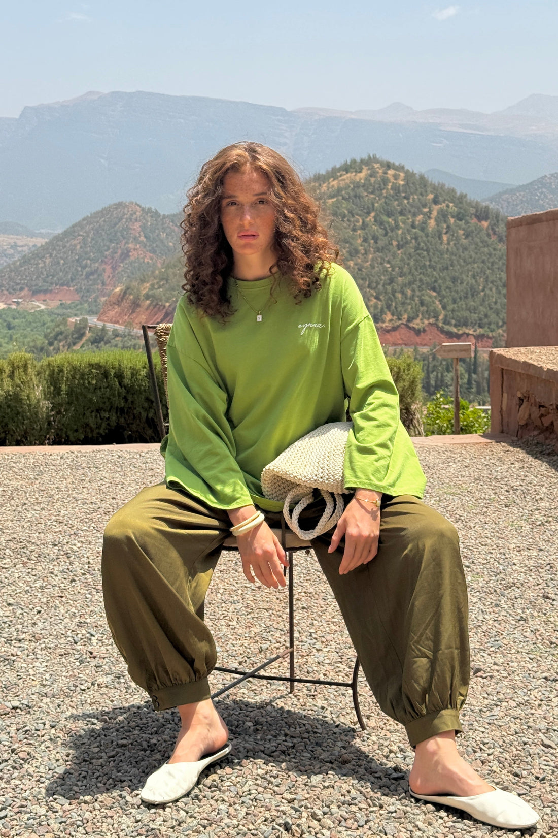 BASIC T-SHIRT [OLIVE]