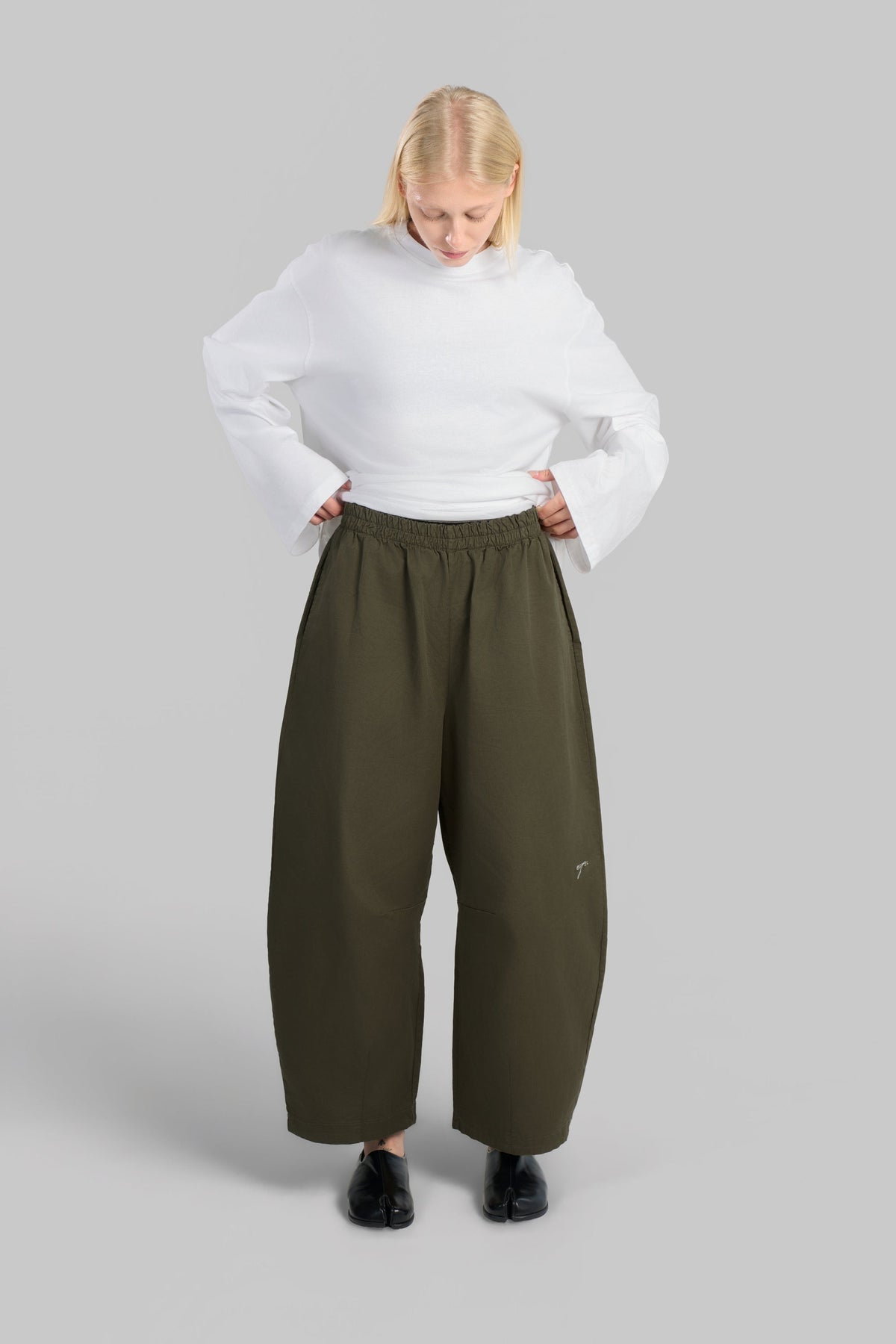 PANTALON BARREL COTON [KAKI]
