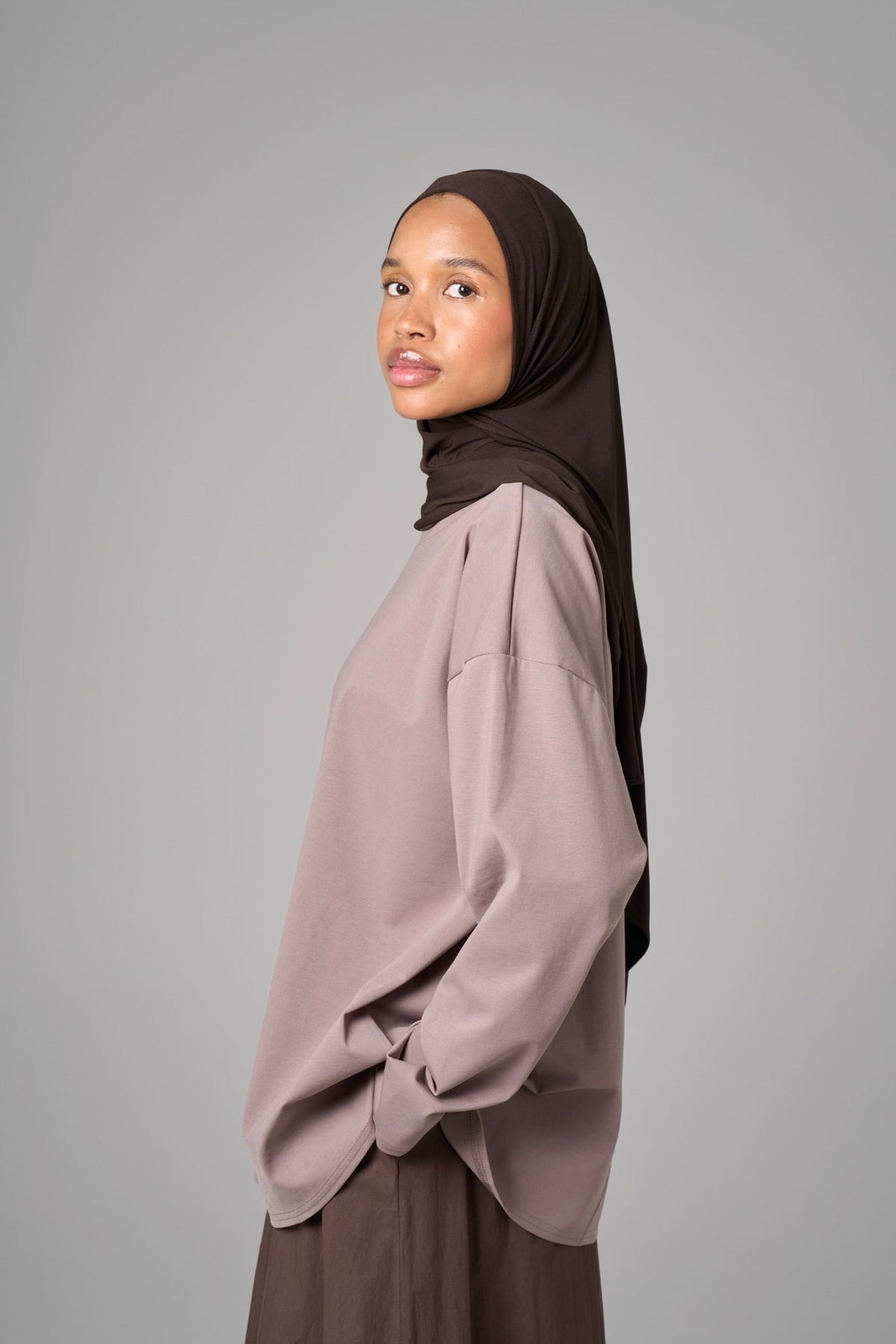 T-SHIRT MANCHES LONGUES  ESSENTIAL [Taupe]